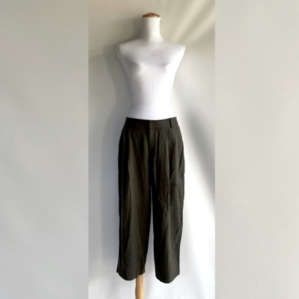 NWT Club Monaco Oriel Culotte Pants - sz 6